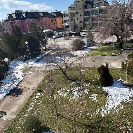 морска база даскалов # Daskalov Seaside Отель Святые Константин и Елена