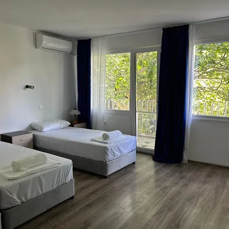 морска база даскалов # Daskalov Seaside